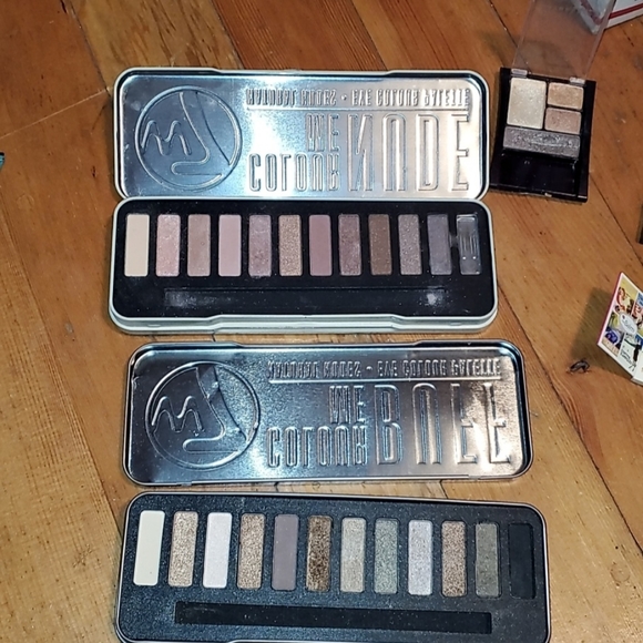 Eyeshadow Bundle - Picture 5 of 5